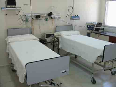 El intendente Posse inaugurando las nuevas instalaciones del sector de emergencias para adultos y pediátricas del Hospital de Boulogne El intendente Posse inaugurando las nuevas instalaciones del sector de emergencias para adultos y pediátricas del Hospital de Boulogne