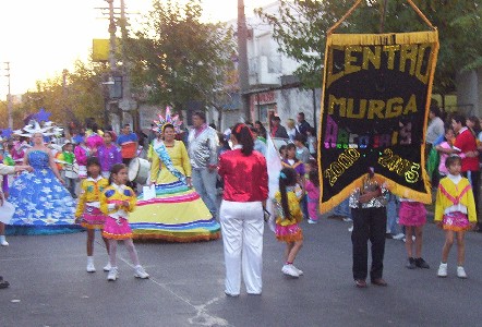 Murgas en Red mostrarán su destreza en un desfile a puro ritmo y color