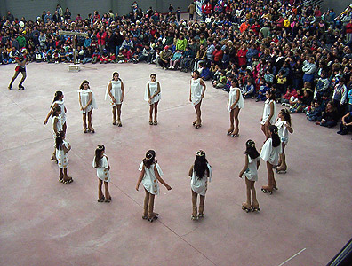 Finalizado el acto de inauguración se realizaron espectáculos musicales Finalizado el acto de inauguración se realizaron espectáculos musicales