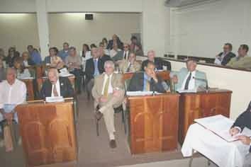 El Concejo Deliberante de San Isidro aprobó el presupuesto para el 2006 El Concejo Deliberante de San Isidro aprobó el presupuesto para el 2006