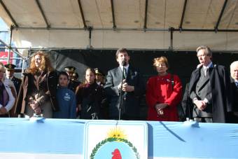El Intendente de San Isidro Gustavo Posse, encabezó hoy los actos conmemorativos por el 196º aniversario de la Revolución de Mayo El Intendente de San Isidro Gustavo Posse, encabezó hoy los actos conmemorativos por el 196º aniversario de la Revolución de Mayo