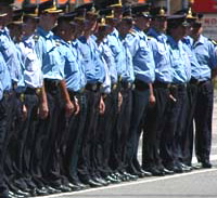 Ascienden a unos 9.500 efectivos de la policía bonaerense 