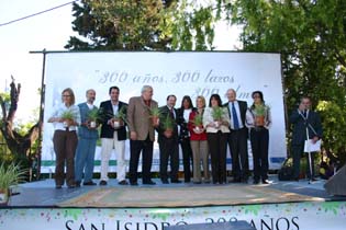 Distinguieron a 300 vecinos de San Isidro Distinguieron a 300 vecinos de San Isidro