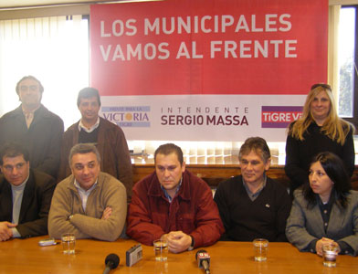 Los municipales de Tigre apoyan la candidatura de Sergio Massa Los municipales de Tigre apoyan la candidatura de Sergio Massa