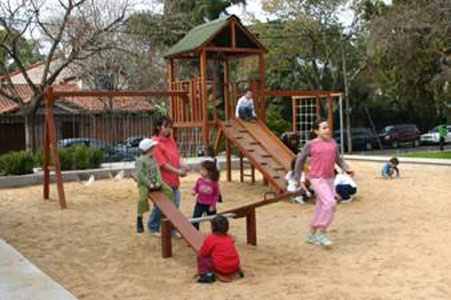 Inauguraron la remodelación de la Plaza Roca, en Beccar Inauguraron la remodelación de la Plaza Roca, en Beccar
