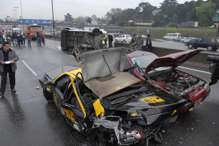 19 heridos al chocar 12 vehículos en panamericana 
