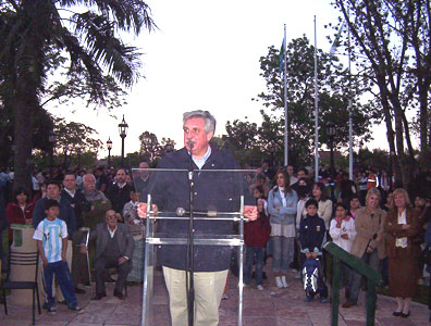 Casaretto en la inauguración de la plaza de Benavidez Casaretto en la inauguración de la plaza de Benavidez