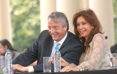 Nestor y Cristina Kirchner en la asunción de Sergio Massa.