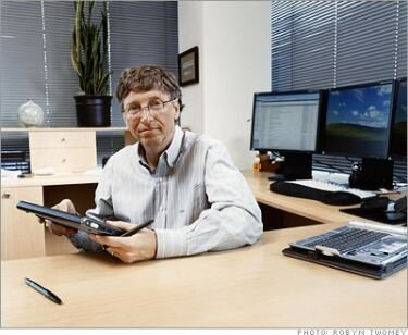 Bill Gates abandona Microsoft en un momento delicado para la compañía Bill Gates abandona Microsoft en un momento delicado para la compañía