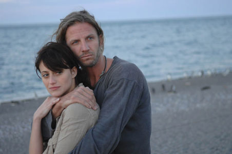 Vidas Robadas, con Facundo Arana, combina ficción y realidad Vidas Robadas, con Facundo Arana, combina ficción y realidad