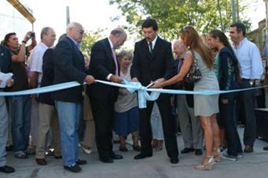 Lo inauguró, rodeado de vecinos, el intendente Gustavo Posse 