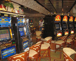Prorrogan la explotación de máquinas tragamonedas en siete casinos de la provincia