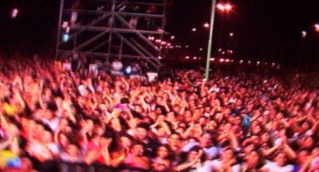 20.000 personas presenciaron el recital de Los Nocheros en Tigre