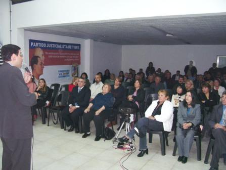 El partido justicialista de Tigre conmemoro el natalicio de Eva Perón El partido justicialista de Tigre conmemoro el natalicio de Eva Perón