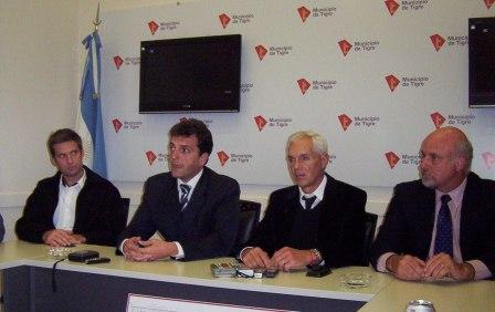 Massa y Constantini firman el convenio Massa y Constantini firman el convenio