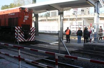 Habilitaron un nuevo cruce peatonal de vías en la estación de Boulogne Habilitaron un nuevo cruce peatonal de vías en la estación de Boulogne