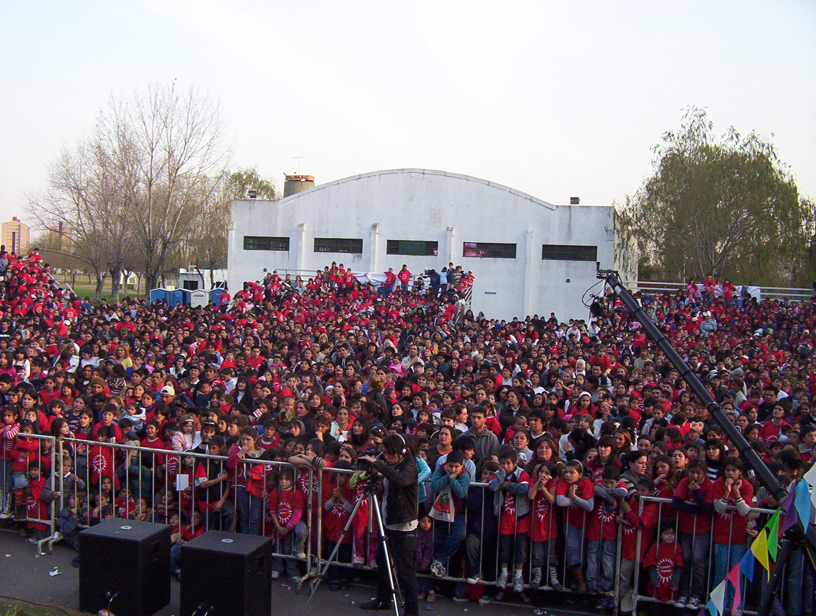 En un marco multitudinario con más de 4000 chicos, Tigre festejó el día del niño con una fiesta en el Polideportivo central