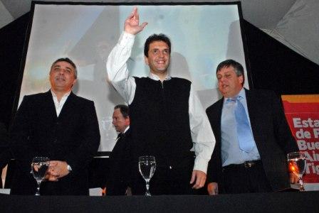 Massa junto a Zamora Y Stornelli Massa junto a Zamora Y Stornelli