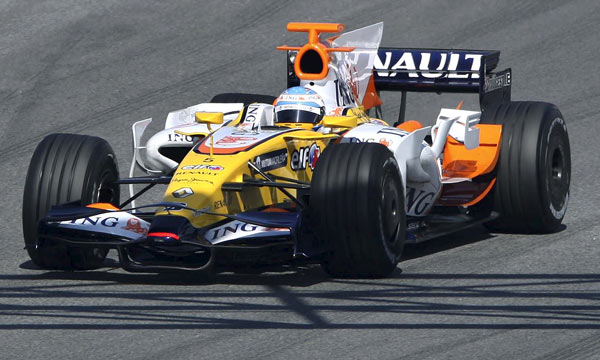 Alonso seguirá en Renault