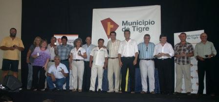 Los empleados que cumplieron 25 años de antigüedad tuvieron su merecido reconocimiento