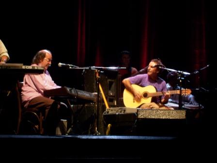 Raices 30 años: Litto Nebbia y Beto Satragni. Raices 30 años: Litto Nebbia y Beto Satragni.