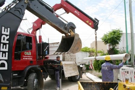 Comienzan las Cloacas en Don Torcuato Comienzan las Cloacas en Don Torcuato