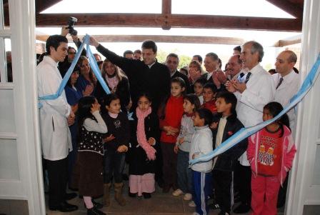 Massa inauguró el nuevo Hospital Oftalmológico de Troncos del Talar