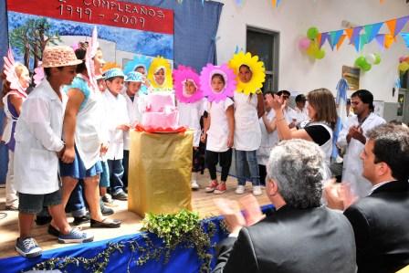 La Escuela 21 Amado Bonpland cumplió 60 años La Escuela 21 Amado Bonpland cumplió 60 años