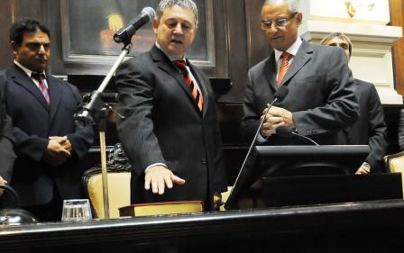 Horacio González seguirá como presidente de la Cámara de Diputados. Horacio González seguirá como presidente de la Cámara de Diputados.