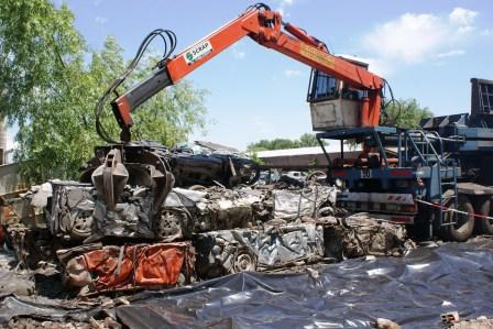 Ya se compactaron más de 1800 vehículos en Tigre 
