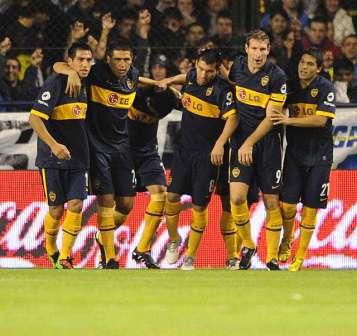 Boca ganó un clásico como para mejorar su imagen ante un San Lorenzo impotente Boca ganó un clásico como para mejorar su imagen ante un San Lorenzo impotente