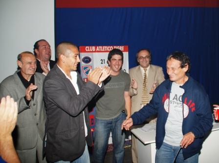 Tigre rindió Homenaje a sus socios vitalicios Tigre rindió Homenaje a sus socios vitalicios