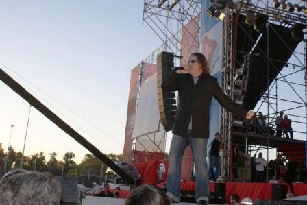 Miguel Mateos en la fiesta del bicentenario en Tigre