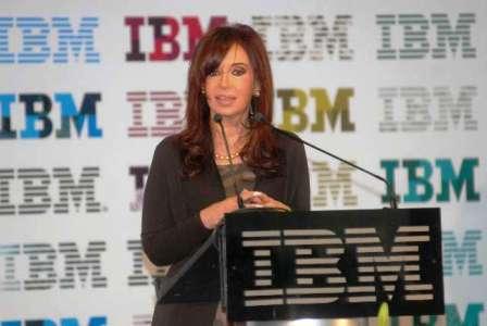 Cristina Fernández inauguró un nuevo centro de exportaciones de IBM, en Olivos Cristina Fernández inauguró un nuevo centro de exportaciones de IBM, en Olivos