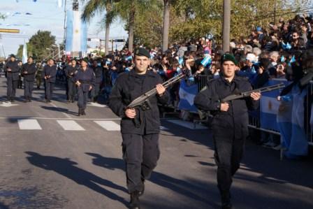 Más de 20 mil vecinos en el Gran desfile del Bicentenario en General Pacheco 