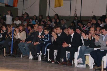 Tigre inauguró la Escuela Municipal de Patín y abrió las Colonias de Invierno 2010