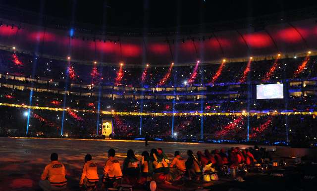 Sudáfrica se despidió con una fiesta de música y color y la sorpresa de Mandela Sudáfrica se despidió con una fiesta de música y color y la sorpresa de Mandela