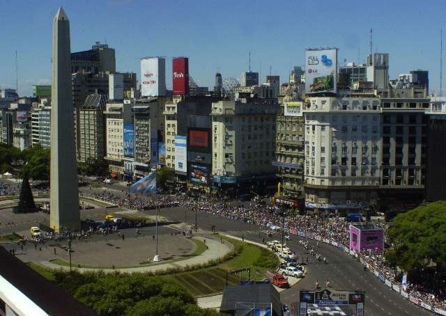 Con la largada simbólica el Dakar volvió a movilizar Buenos Aires