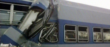 Al menos tres muertos y cincuenta heridos tras chocar dos trenes en San Miguel