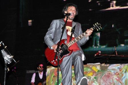 Fito Páez brindó un espectacular show en el playón de Tigre
