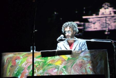 Fito Páez brindó un espectacular show en el playón de Tigre