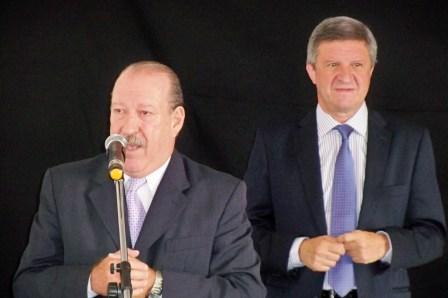 Amieiro y Oporto compartieron el inicio oficial de clases en el colegio Madre Teresa Amieiro y Oporto compartieron el inicio oficial de clases en el colegio Madre Teresa