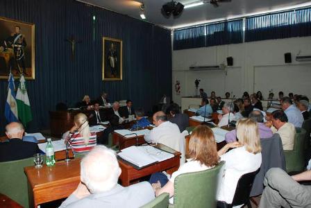 EL HCD de San Isidro rechazó el impuestazo inmobiliario bonaerense EL HCD de San Isidro rechazó el impuestazo inmobiliario bonaerense