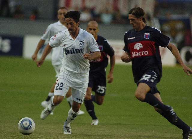 Tigre fue inteligente y oportuno para batir a Quilmes Tigre fue inteligente y oportuno para batir a Quilmes