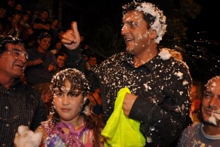 Más de 20 mil personas en Don Torcuato festejaron nuevamente el Carnaval - Massa Espuma
