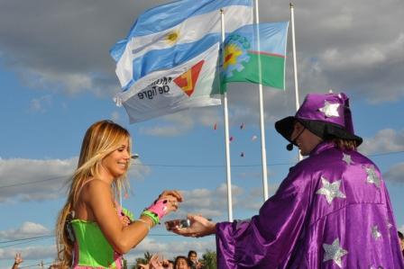 Se inauguró el nuevo Jardín de Infantes, la plaza y los asfaltos de Bancalari