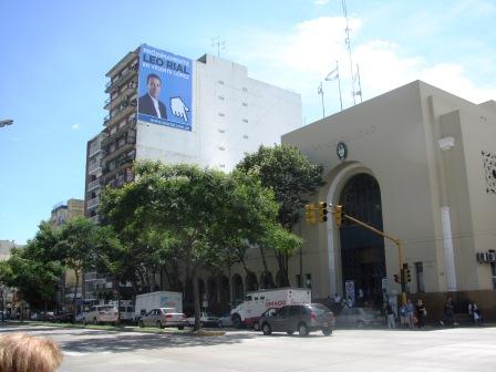 Volvió el cartel de Leo Rial Volvió el cartel de Leo Rial