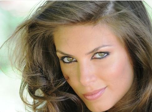 Eugenia volvió a la isla de Soñando por Bailar y le declaró la guerra a sus compañeros Eugenia volvió a la isla de Soñando por Bailar y le declaró la guerra a sus compañeros