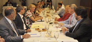 “Planificamos un polo educativo, cultural y tecnológico para Campana” “Planificamos un polo educativo, cultural y tecnológico para Campana”