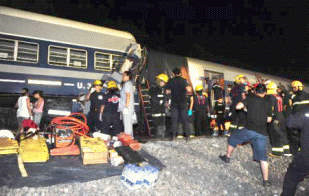 Choque de trenes: el conductor se distrajo porque estaba enviando mensajes de texto Choque de trenes: el conductor se distrajo porque estaba enviando mensajes de texto